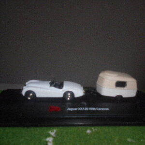 Mailbu Interational Jaguar XK120 With Caravan #60103-JW