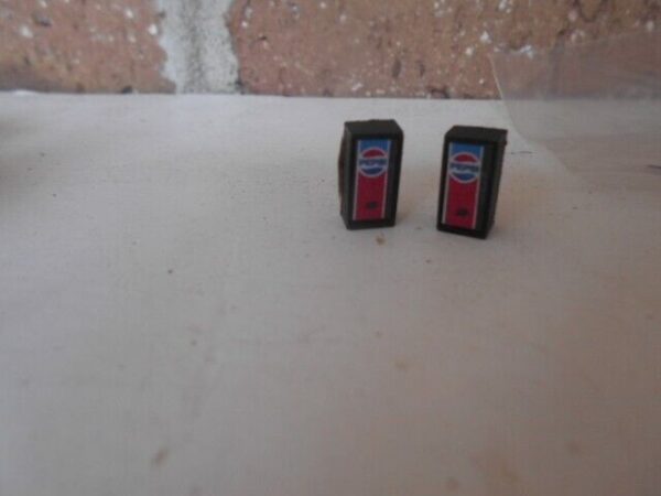 #2045 N Scale Accessories 1960 Pepsi Cola Machines  (2 Per Pack)