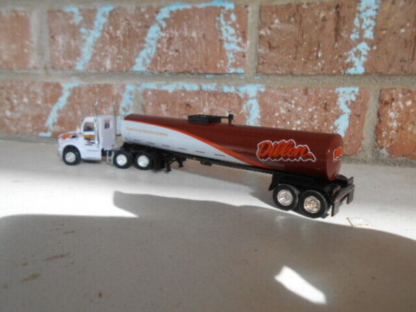 Trucks N' Stuff HO Scale Dillon Peterbilt Tractor 579 & Tanker Trailers #400693 - Image 4