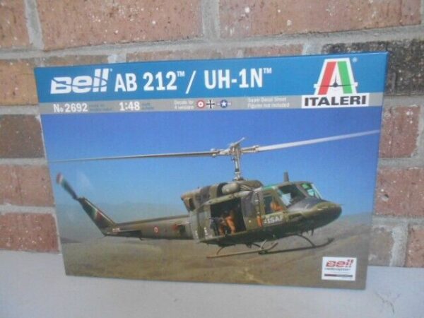 Italeri Bell AB 212/UH-1N  Helicopter 1:48 Scale Plastic Model Kit #3692