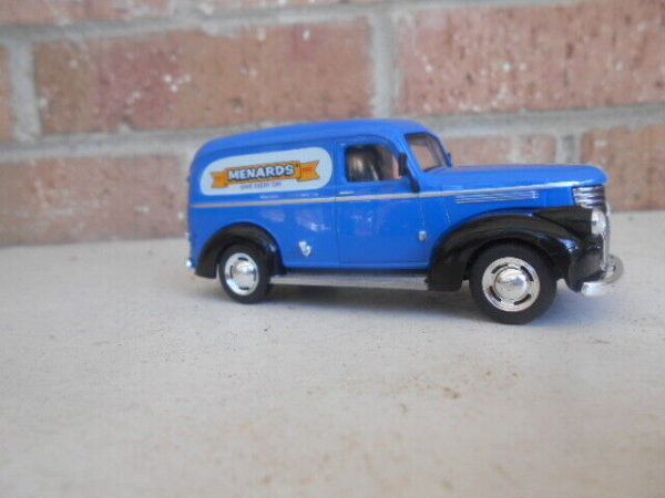 Menard O Scale  #279-4221 Menards Panel Truck Blue & Black - Image 3