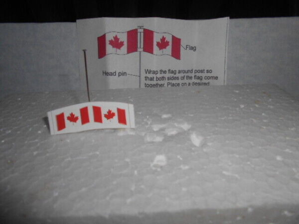 N Scale Accessories Canadian Flag With Post  #1113 - Image 2