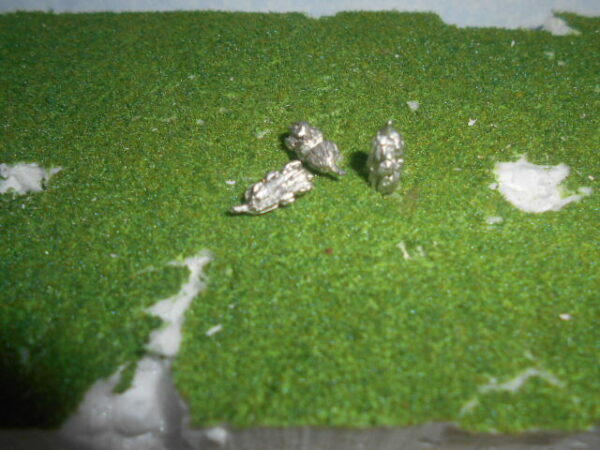 HO Scale Accessories Bananans  3 Per Pack #036 - Image 4