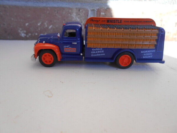 Classic Metal Works  O Scale   #TC303 1955 Beverage Truck - Whistle