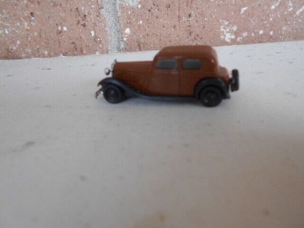 Brekina HO Scale W-240 Wanderer Seden 4 Door Brown & Black  #0001702 - Image 3