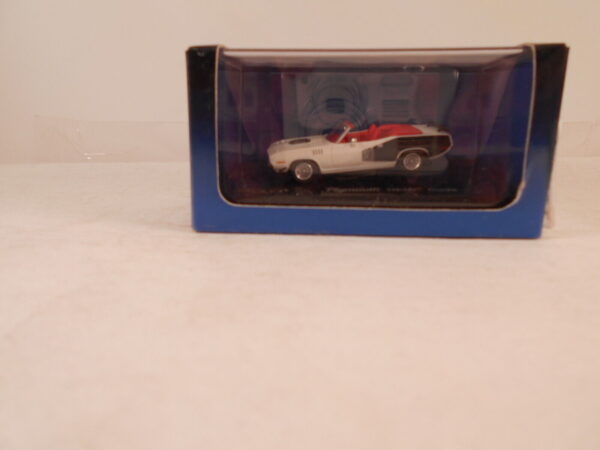 Ricko #38483 Plymouth Hemi Cuda Convertible White/Black - Image 2