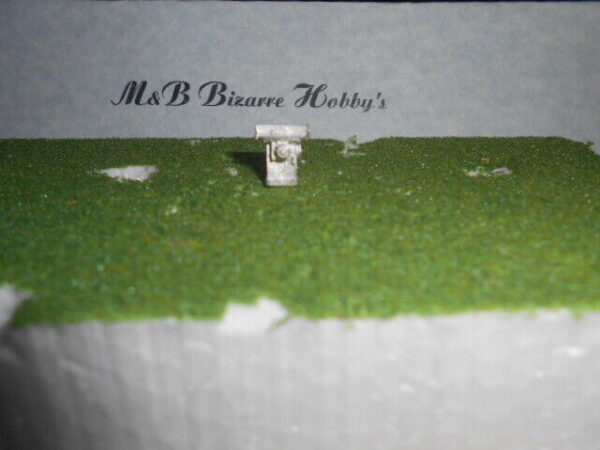 HO Scale Accessories Table Saw #090 - Image 3