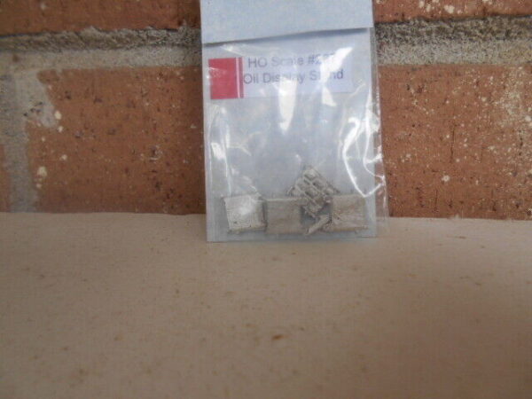 HO Scale Accessories Oil Display Stand 2 Per Pack #287