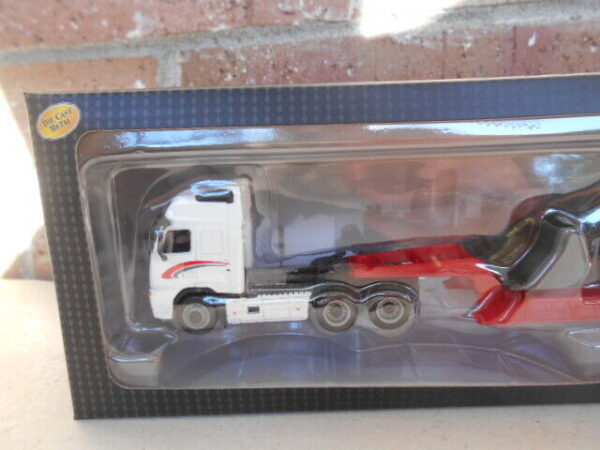 Cararrma HO Scale Volvo FH 12 Lowboy Trailers Wheel Loader #185-001 - Image 4
