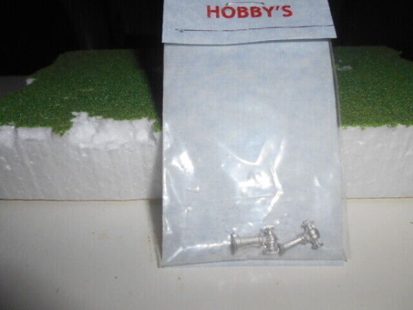 HO Scale Accessories Grinder On Stands #126