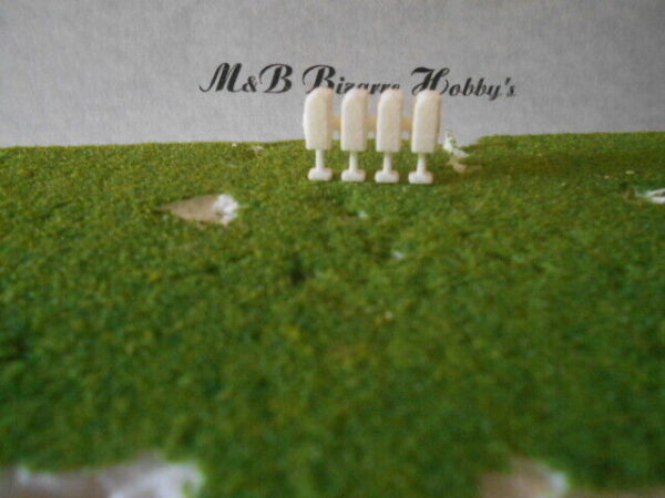 M & B HO Scale Accessories Street standing Mail Boxes  #1006 - Image 3