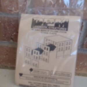 HO Scale DPM Dock Level Victorian Window #30143