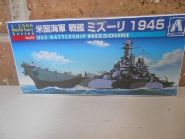 #9345 Aoshima Modle Kit Of The 1945 USS Aircraft Carrier Missouri 1:2000 Scale - Image 2