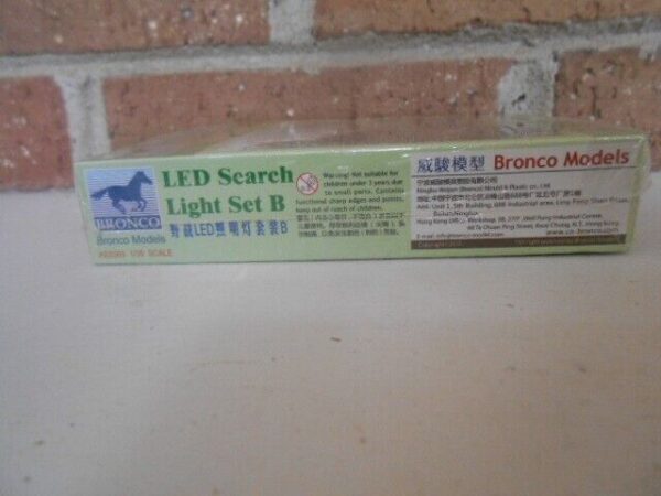 Bronco #AB3569 LED Search Lights Set B  1/35 Scale - Image 5
