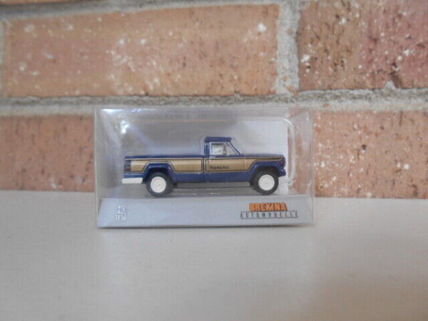 Brekina #19812 HO Scale Jeep Gladiator B {Blue & Gold}