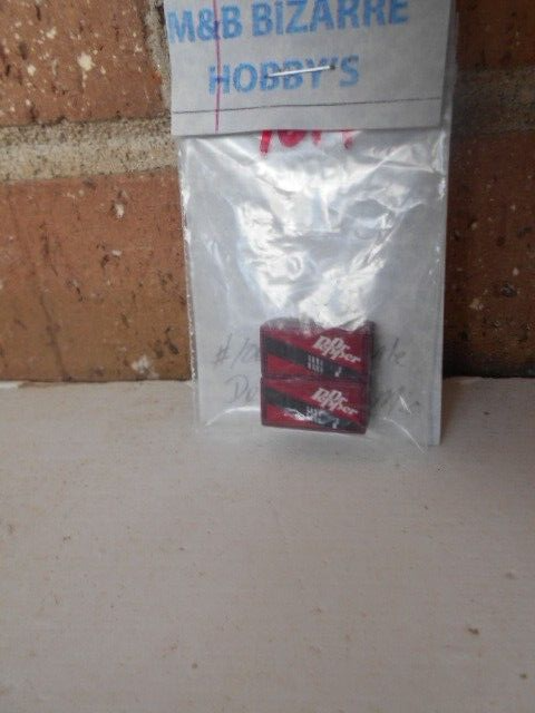 #1007 HO Scale Accessories DR Peper 1960-90 Drink Machine 2 Per Pack