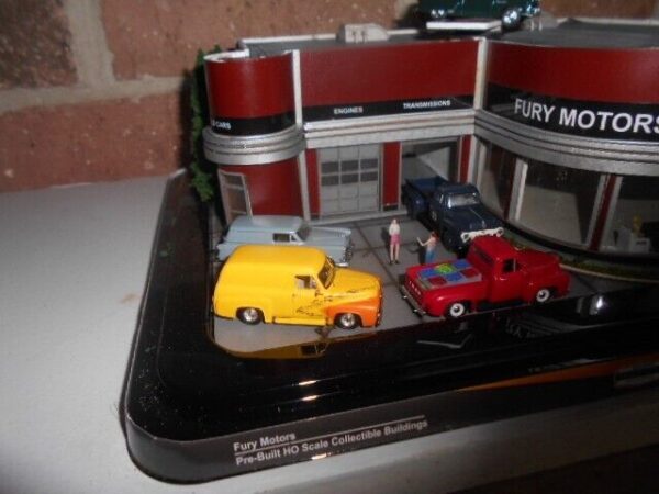 HO Scale Fury Ford Motors  [With 4.5-volt power supply Free] #2759036 - Image 6