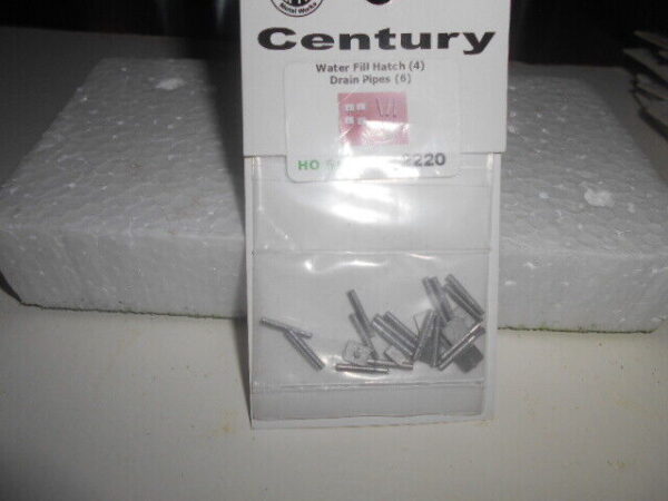 HO Scale Accessories Century Water Fill Hatch & Drain Pipe #2220