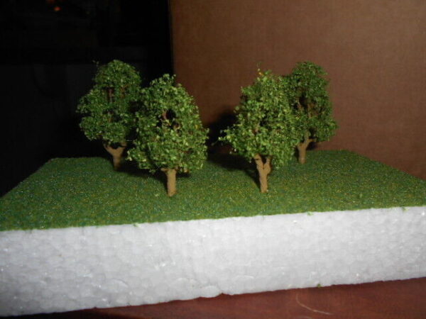 MP Scenery Products item # 70417 N-Scale 2" Snow Gum Premium Trees - Image 6