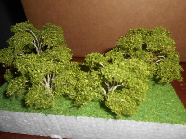MP Scenery Products item # 70417 N-Scale 2" Snow Gum Premium Trees - Image 7