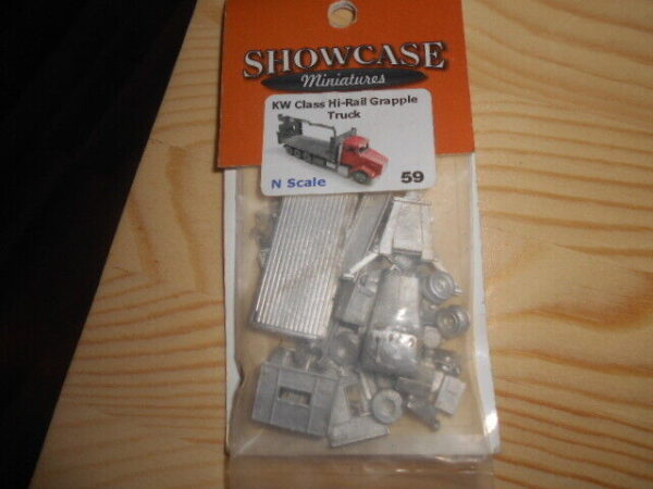 Showcase Miniatures N Scale KW Class Hi-Rail Grapple Truck Kit #59 - Image 2