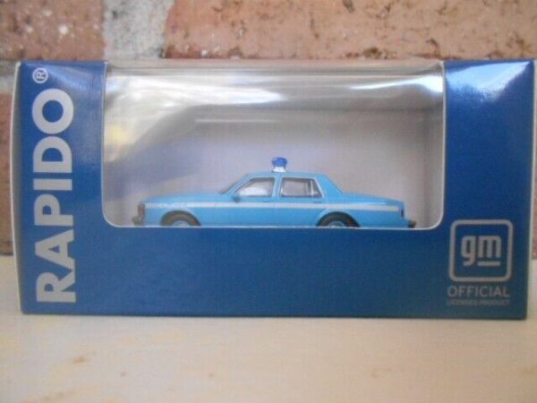 Rapido HO Scale Chevrolet Impala Sedan: Unmarked POLICE  (BLUE/White) #800009 - Image 2