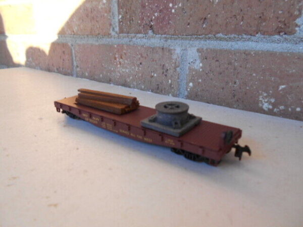 Wood And Spool Of Wire HO Scale #95072 - Image 4