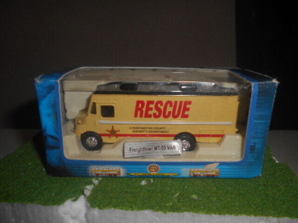 Tin-Toys Huntington County Sheriff's Department Rescue 18906-D - Image 5
