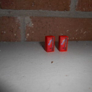 #1011 HO Scale Accessories 1960-1980 Orange Sunkist Machines  (2 Per Pack)