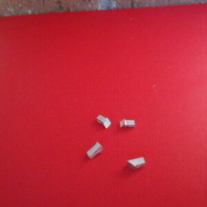 HO Scale Accessories Detailed Bired House's 4 Per Pack #037