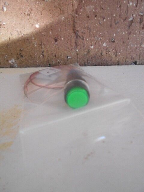 HO Scale Accessories Highly Detailed Track Side Elec. Building #10026-Silver - Image 6