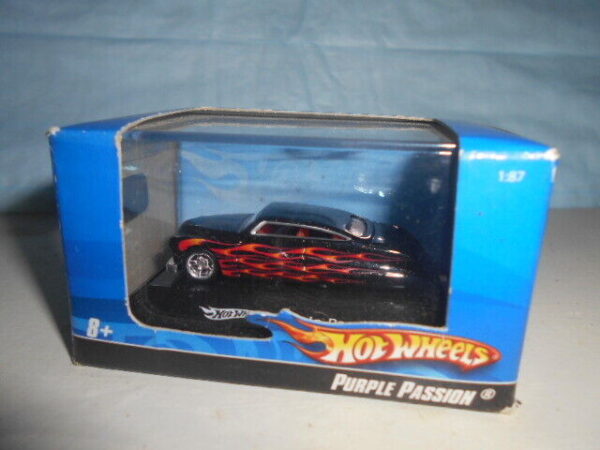 Hot Wheels Purple Passion #L7175 - Image 2