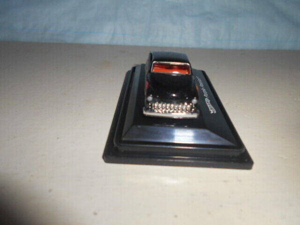 Hot Wheels Purple Passion #L7175 - Image 3