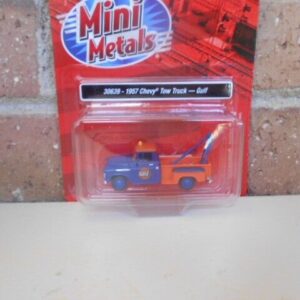 Classic Metal Works #30639 HO Scale 1957 Chevy Toe Truck GULF { Blue & Orange }