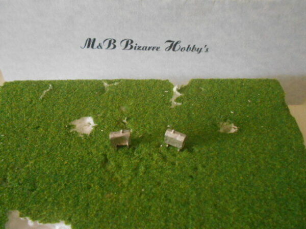 HO Scale Accessories Kerosene 2 Per Pack #156 - Image 3