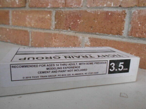 Tichy Train Group HO Scale Fancy Picket Fence Bulk Pack  #8273 - Image 2