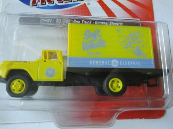 CLASSIC METAL WORKS HO '60 BOX TRUCK - General Electric Lamps - 30484 - Image 2