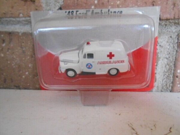 CLASSIC METAL WORKS HO Scale 48 Ford Ambulance #30150