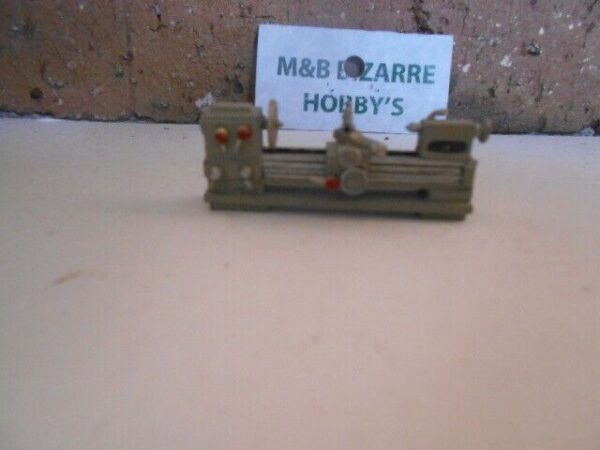 HO Scale Accessories Highly Detail Large Engine Lathe #1040 - Image 2