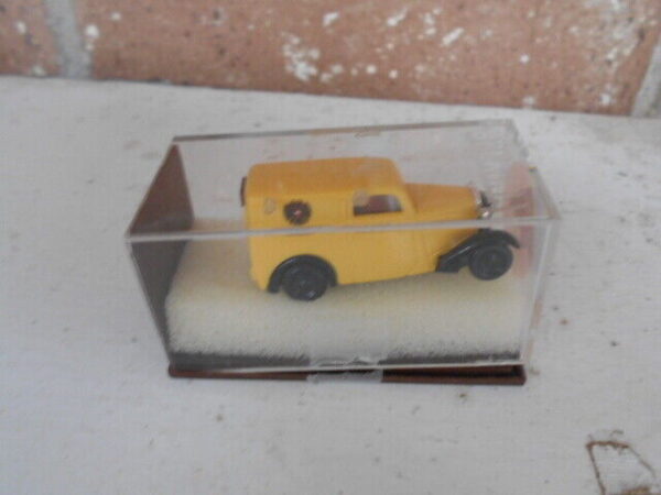 Brekina HO Scale DKW F-7 Delivery Yellow {With some kind of Marking} #0001307 - Image 2