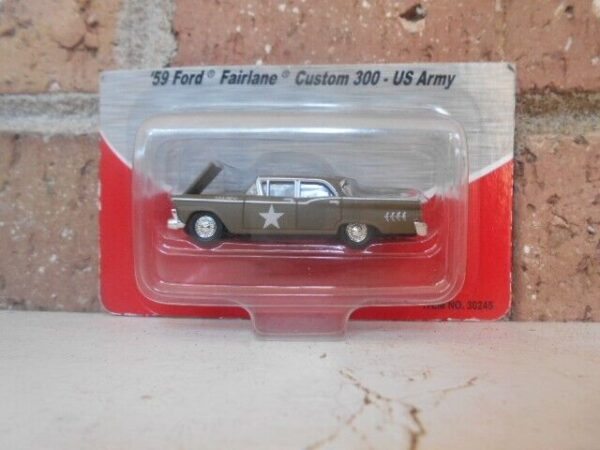 CLASSIC METAL WORKS HO Scale 53 Ford Fairlane Custom 300 US Army #30245