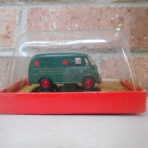 CLASSIC METAL WORKS HO Scale Metro Delivery Truck Railway Express Agency #30118