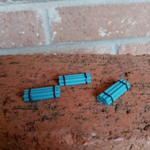 #2020 M&B N Scale Accessories Detailed Blue Banded Pipe Loads (3 Per Pack)