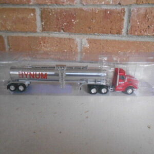 Truck N' Stuff HO Scale Panella Kenwort Tractor T680 & Tanker Trailers #400694