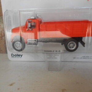 BOLEY Internationa Single Axel Truck With Wood Box & Overhead light  #4034-99