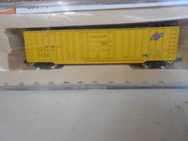 Con Cor N Scale 50' Rib Side Boxcar {Chicago & North Western}  #001147101