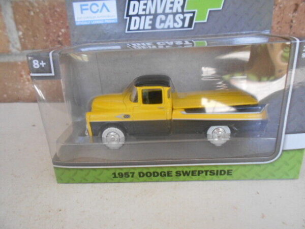 Menard O Scale  #279-9245 --1957 Dodge Sweptside Yellow & Black