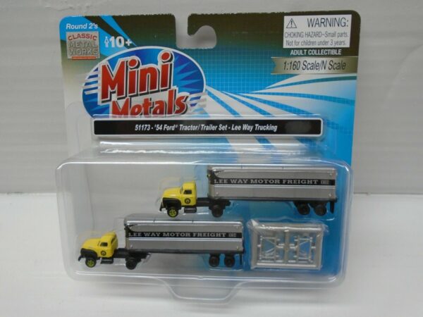 Classic Metal Works #51173 1954 Ford Tractor - AeroVan Trailer
