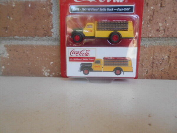 CLASSIC METAL WORKS 1941-'46 Chevy Bottle Truck - Coca-Cola #30619