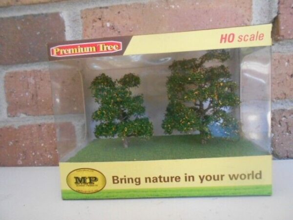 MP Scenery Products Item #70513 HO Scale Premiun European Plane Trees 3'' to 4''